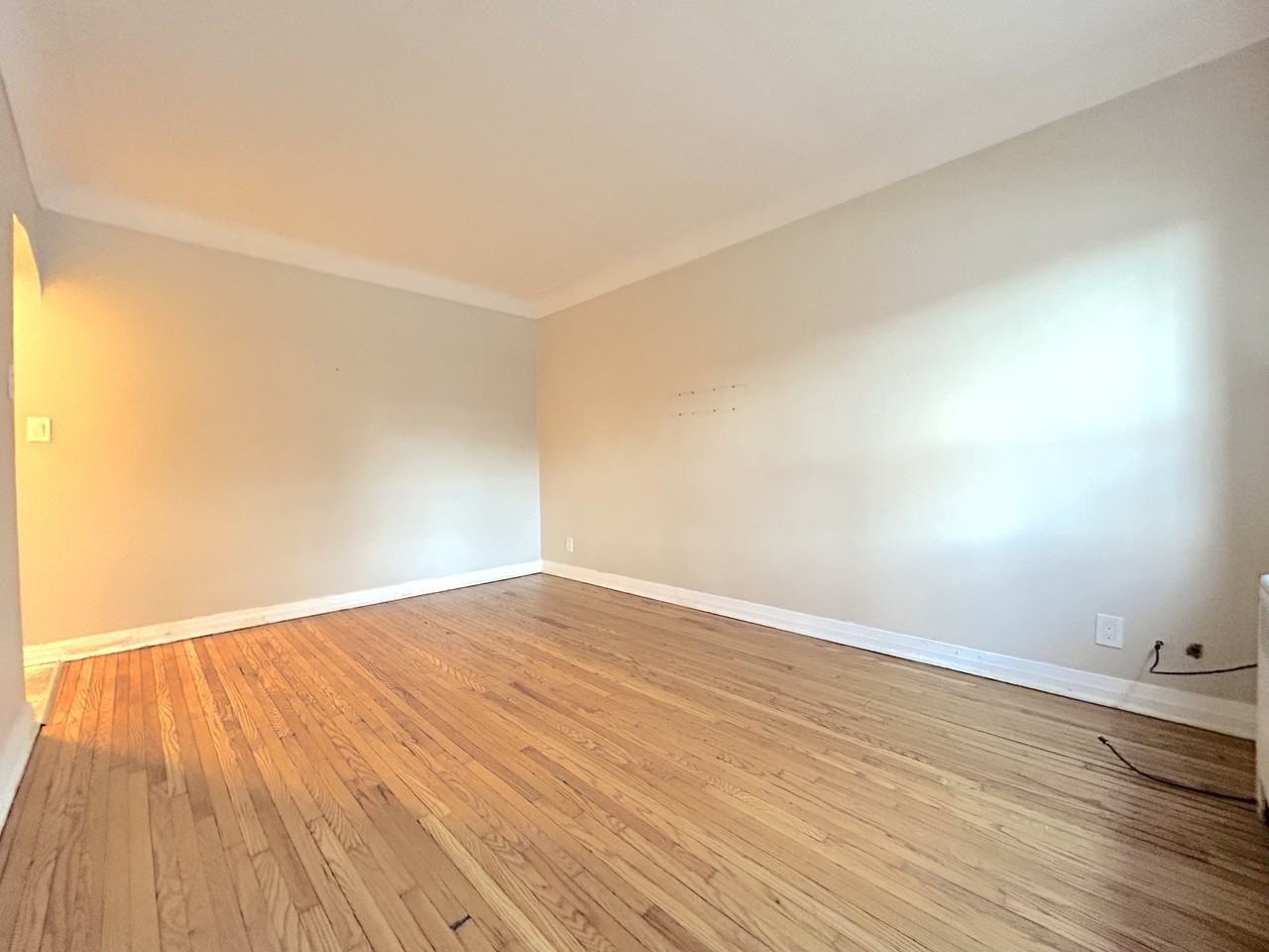 17 Gage Avenue South - Photo 7 of 36