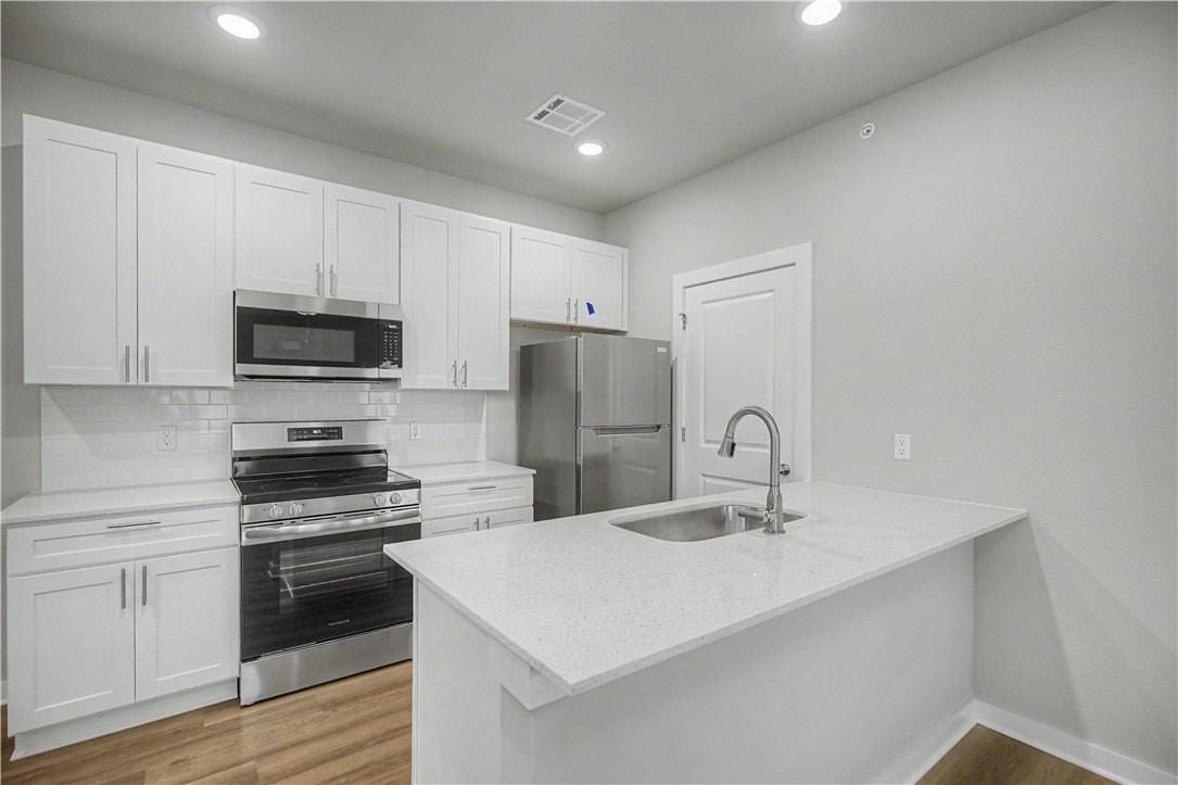 S 29th St - Photo 6 of 19
