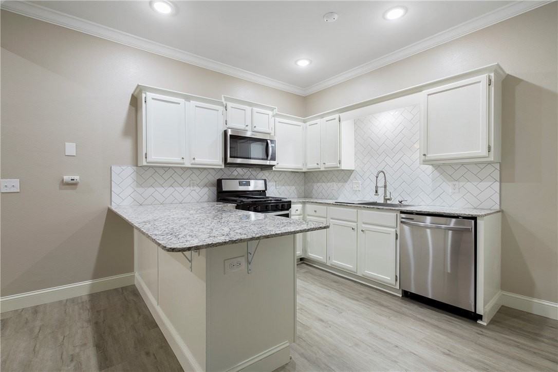 605 N 7th St - Photo 7 of 19