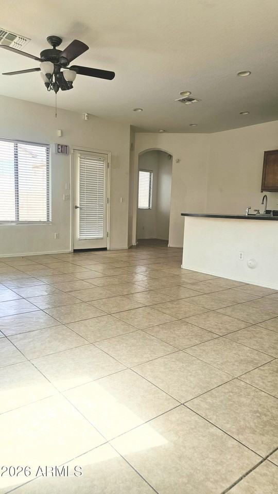 9915 W Wier Ave - Photo 4 of 16