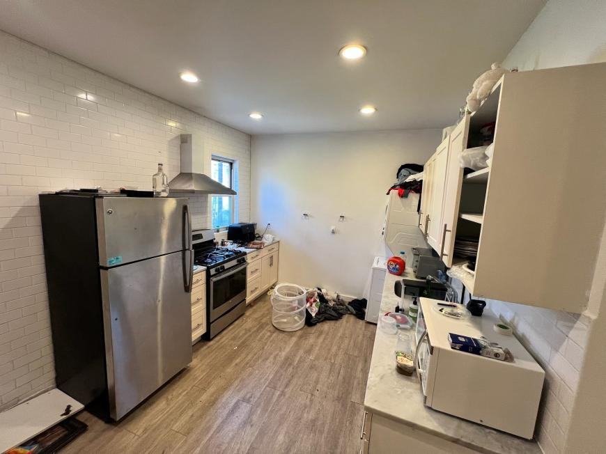 2499 Belmont Ave - Photo 6 of 8