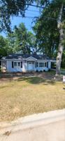 featured image of 402 W Academy St #1