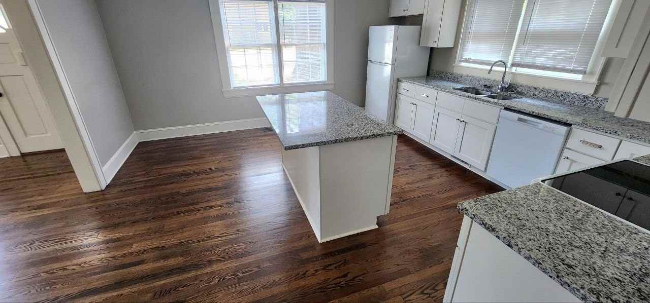 402 W Academy St #1 - Photo 6 of 12