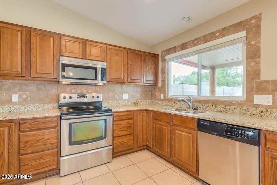 6808 E Sandra Ter - Photo 3 of 23