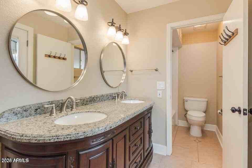 6808 E Sandra Ter - Photo 4 of 23