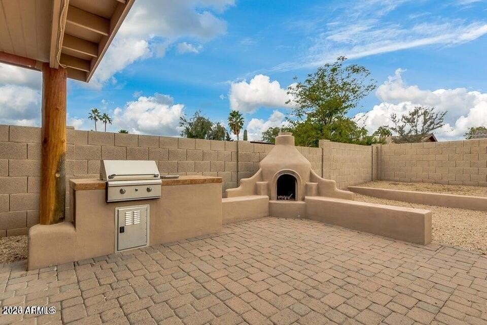 6808 E Sandra Ter - Photo 5 of 23