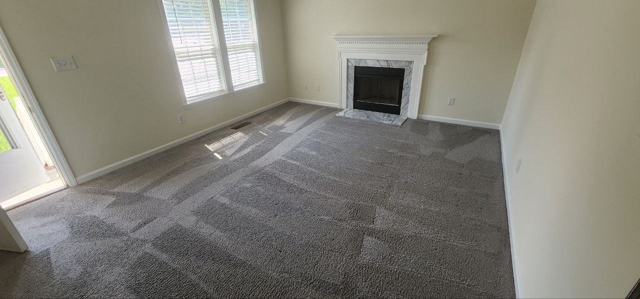 1009 Spruce Dr #1 - Photo 3 of 9