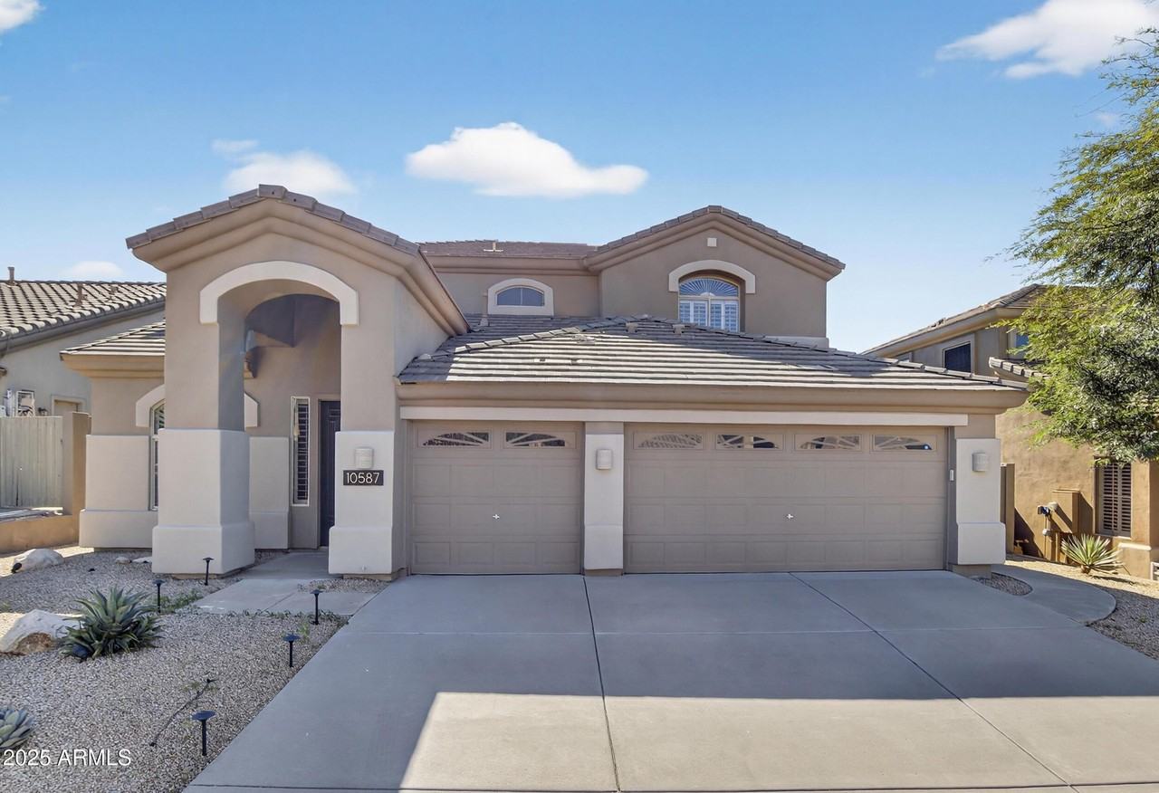 10587 E Sheena Dr - Photo 5 of 49