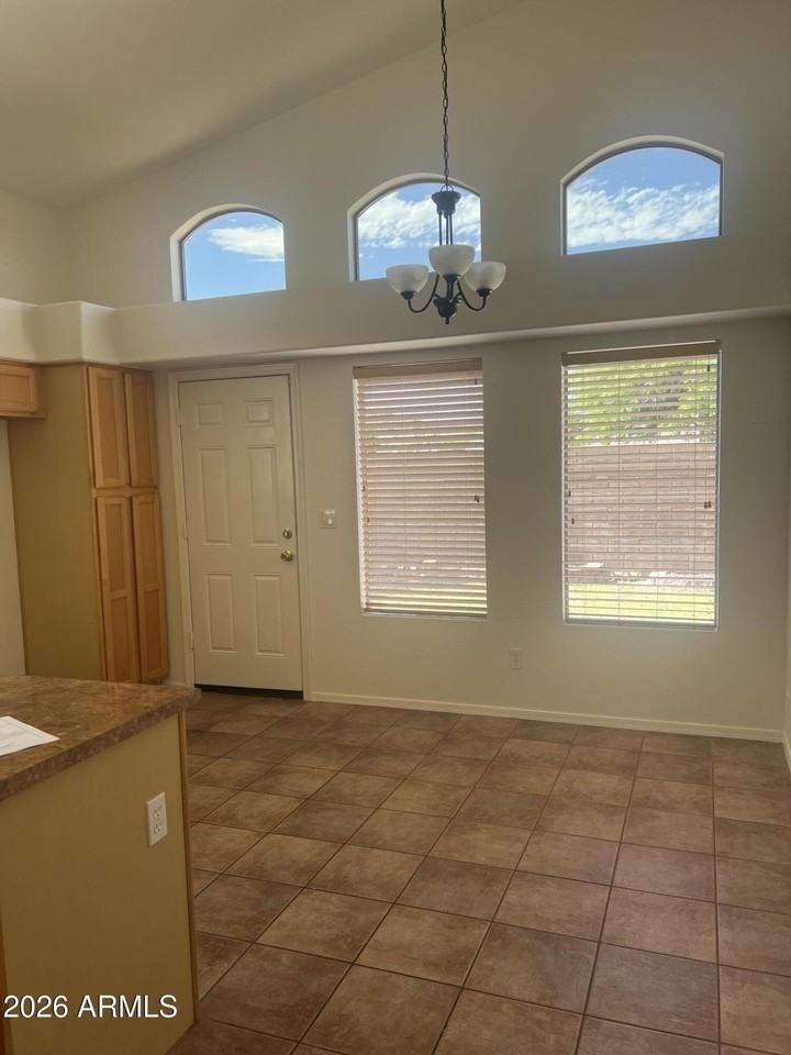 3580 W Chama Rd - Photo 5 of 8