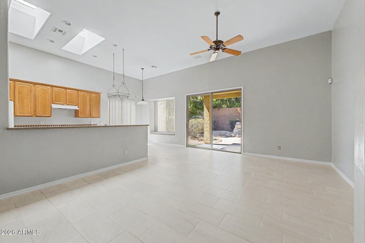 6602 W Andrea Dr - Photo 4 of 22
