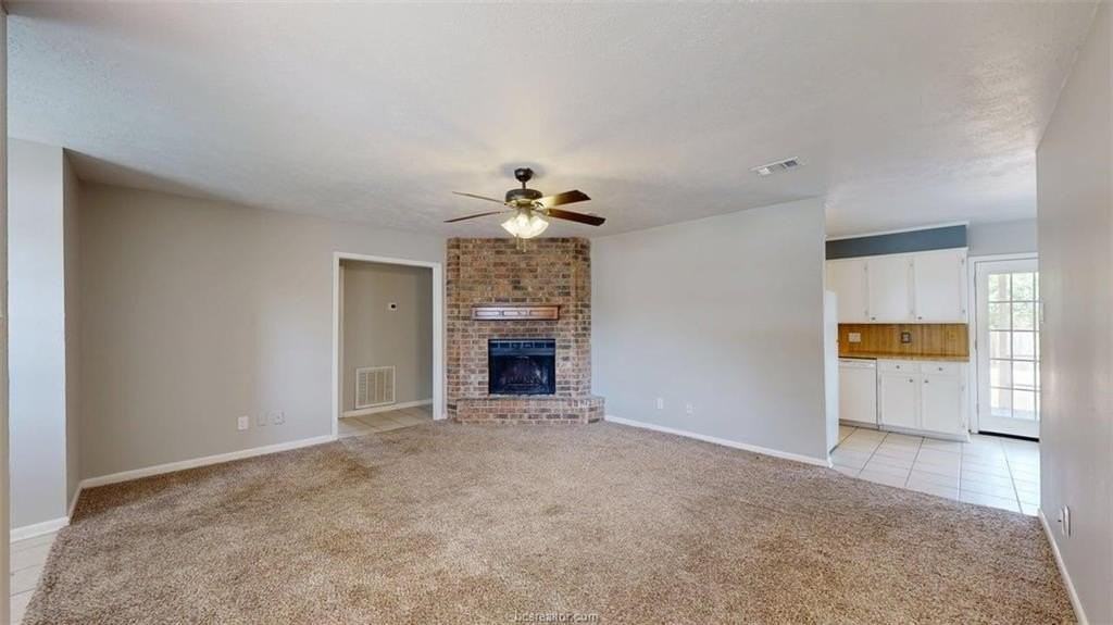 1107 Braeswood Dr - Photo 3 of 28