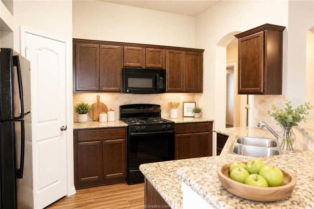 15464 Baker Meadow Loop - Photo 4 of 27