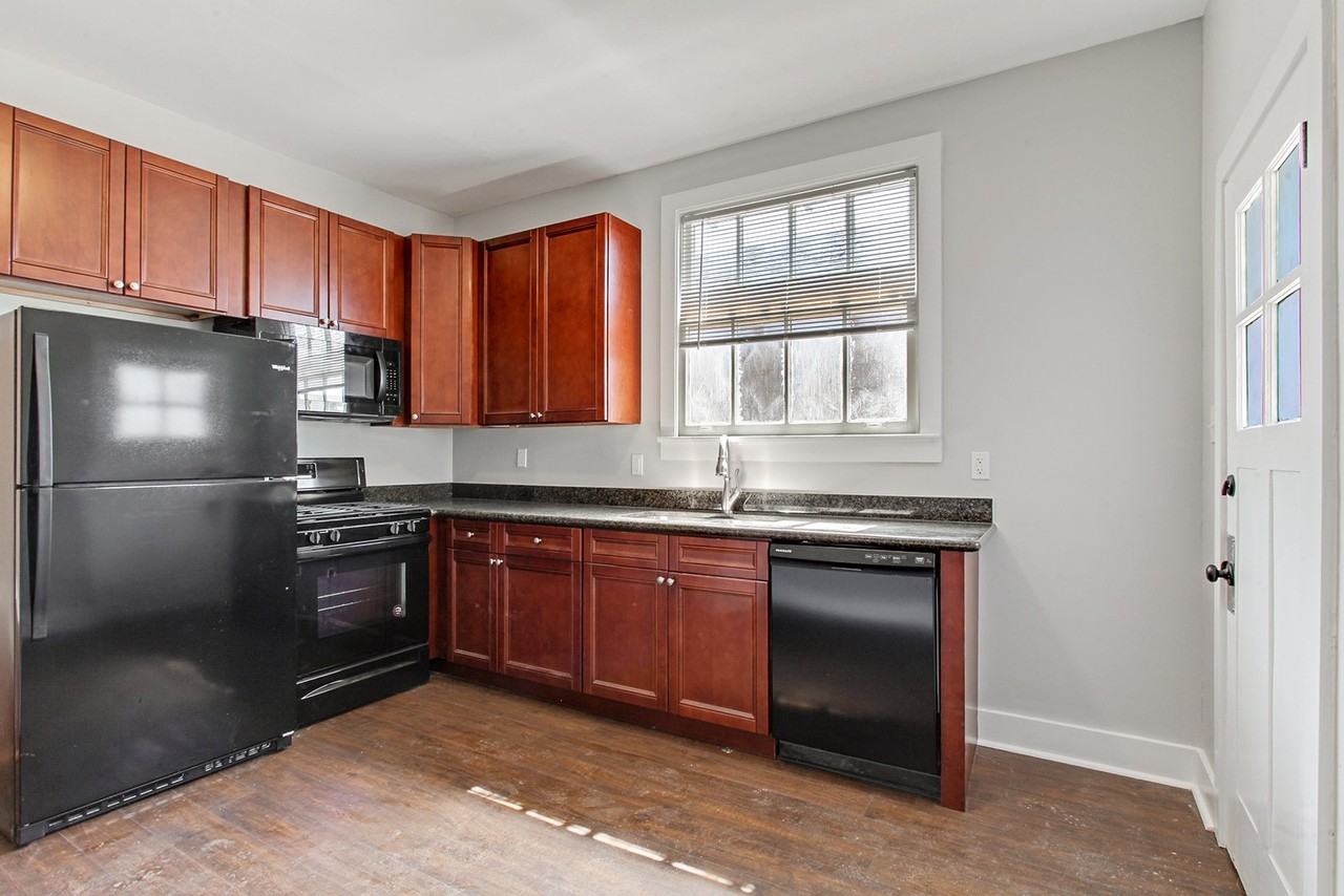 8525 Forshey St #1 - Photo 4 of 12