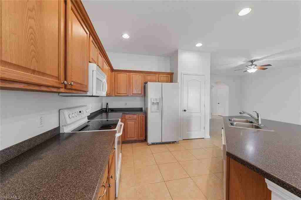 2410 Verdmont Ct Lot 36 - Photo 6 of 35
