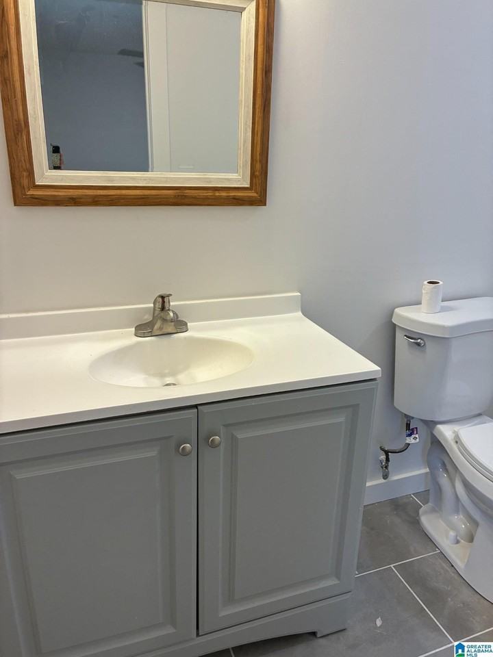 1148 24th Ave N - Photo 5 of 18