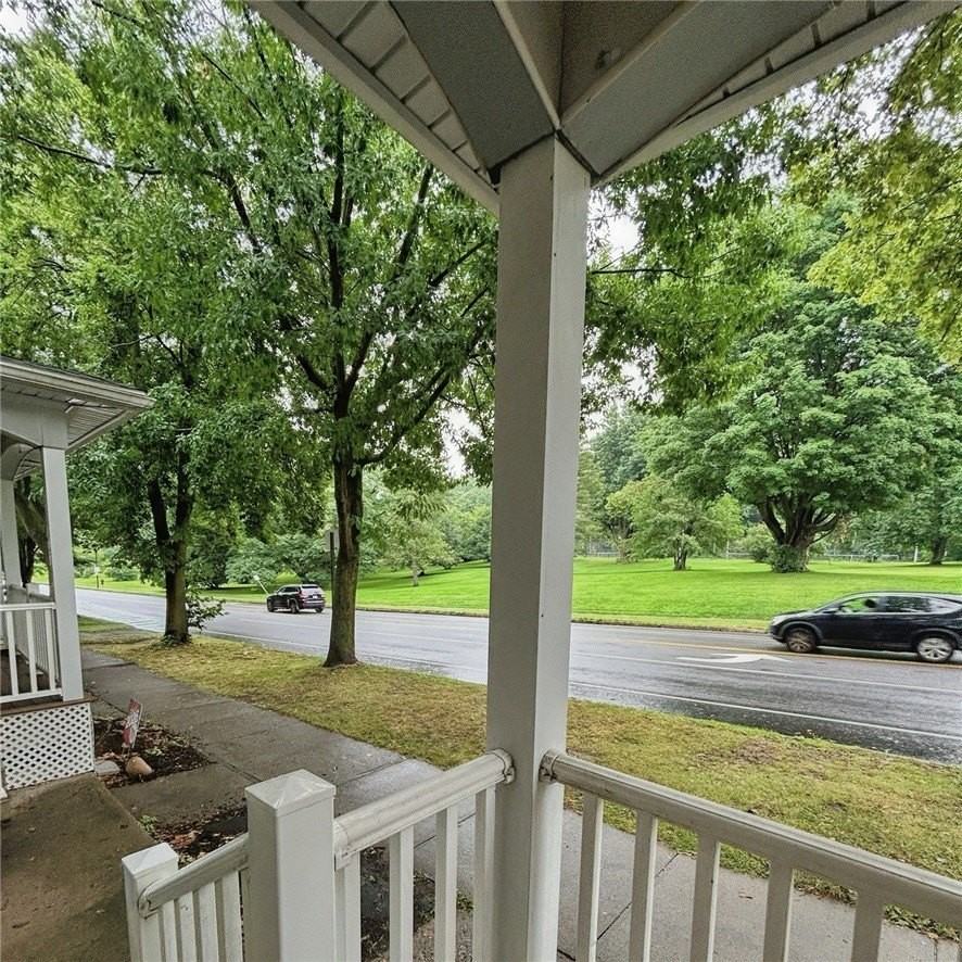 1176 Monroe Ave - Photo 3 of 25