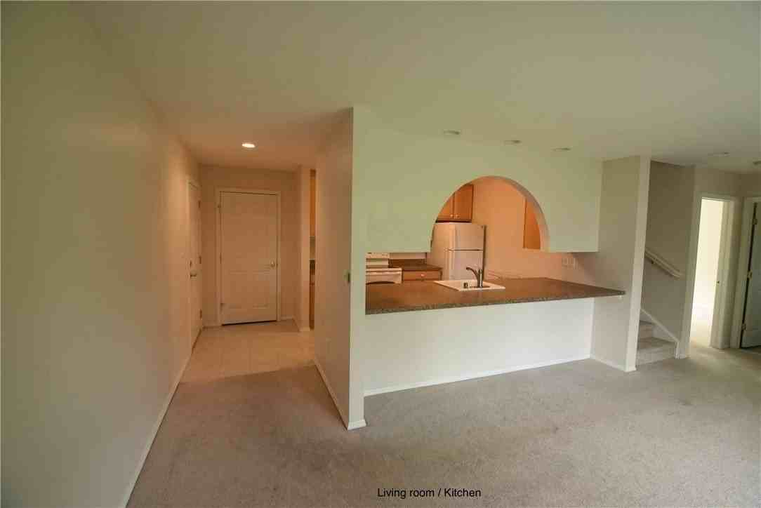 140 Bundy Rd #A - Photo 3 of 7
