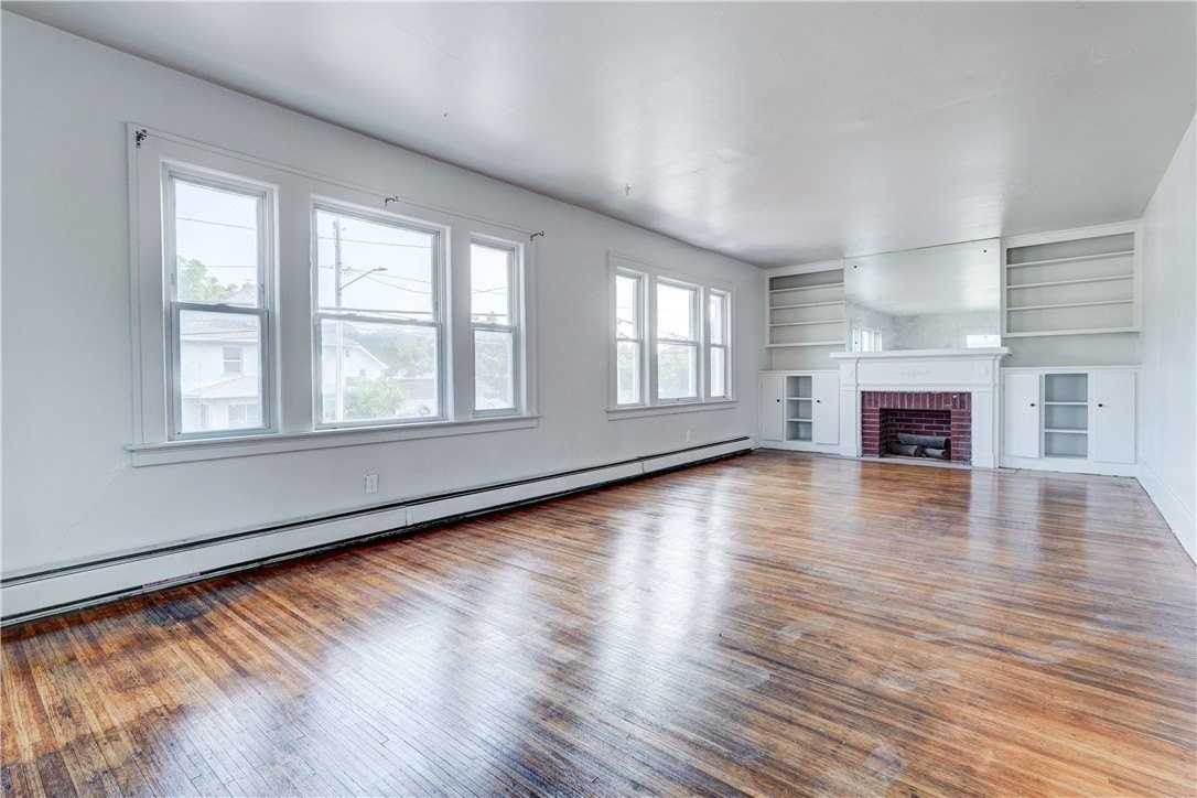 2247 Clifford Ave #UP - Photo 2 of 20