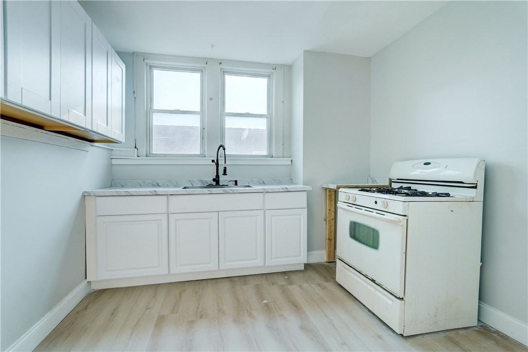 2247 Clifford Ave #UP - Photo 6 of 20