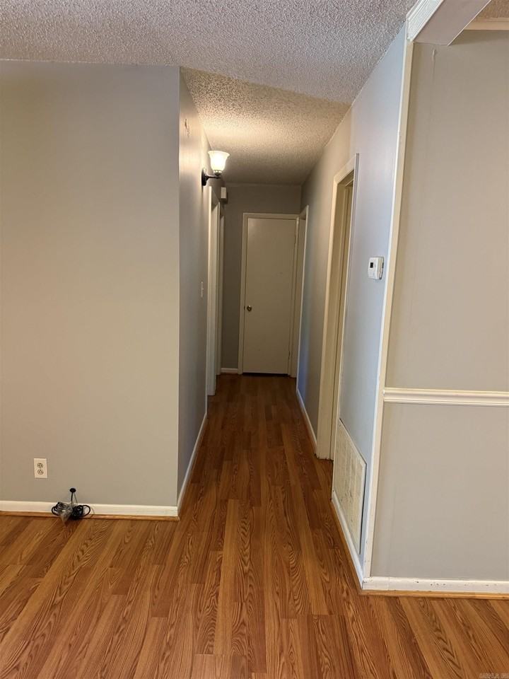 923 S Summit Rd - Photo 6 of 26