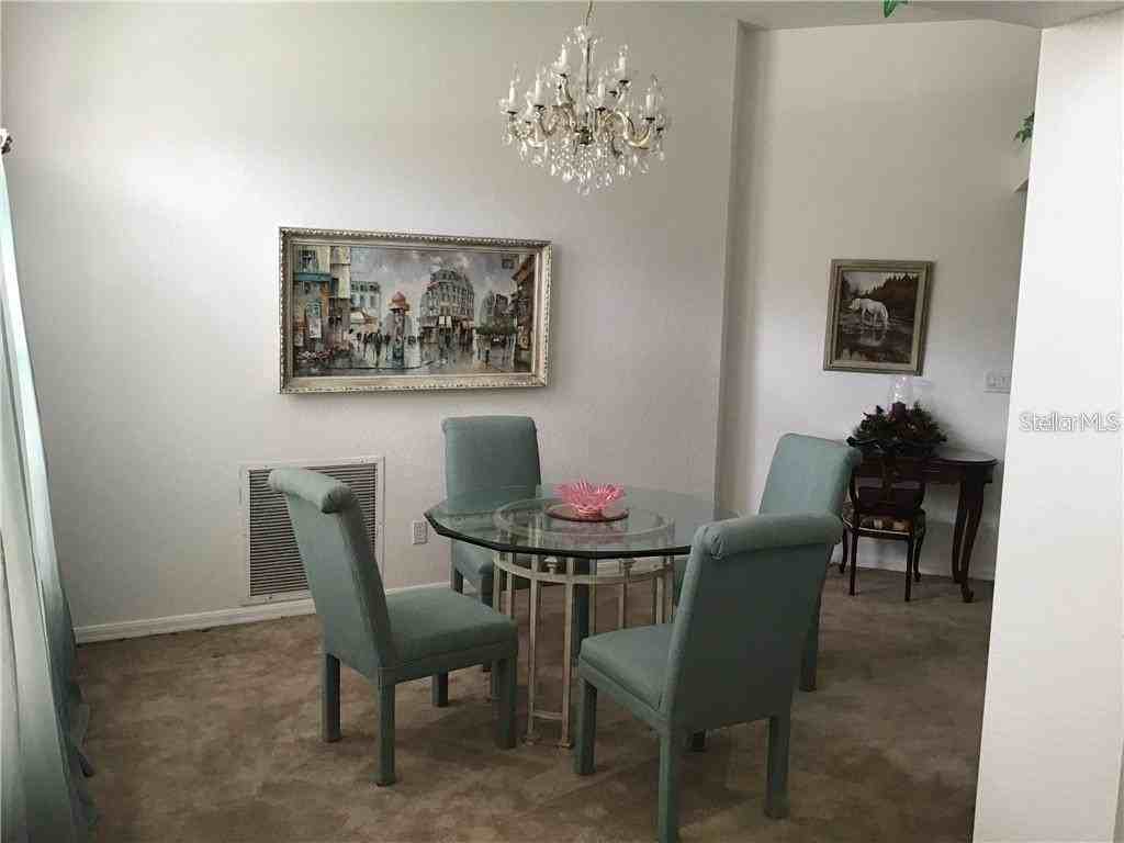 2984 Tusket Ave - Photo 6 of 23