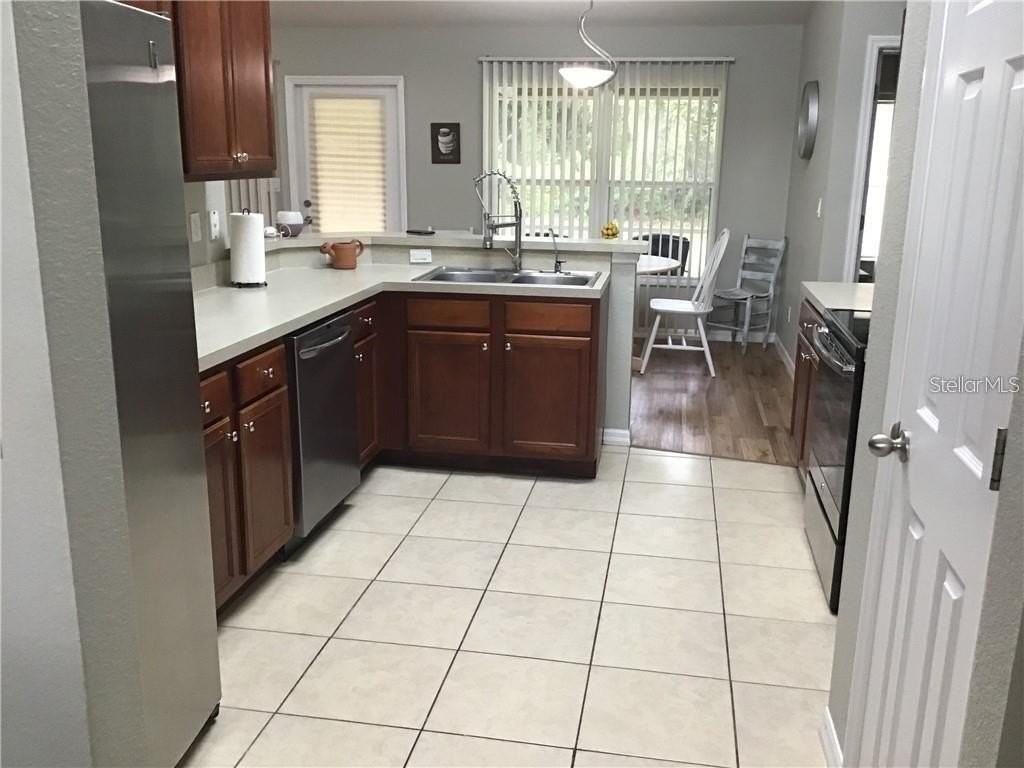 2091 Snowflake Ln - Photo 5 of 15