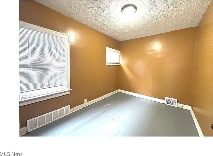 13436 - 13438 HARTFORD ROAD - Photo 5 of 5