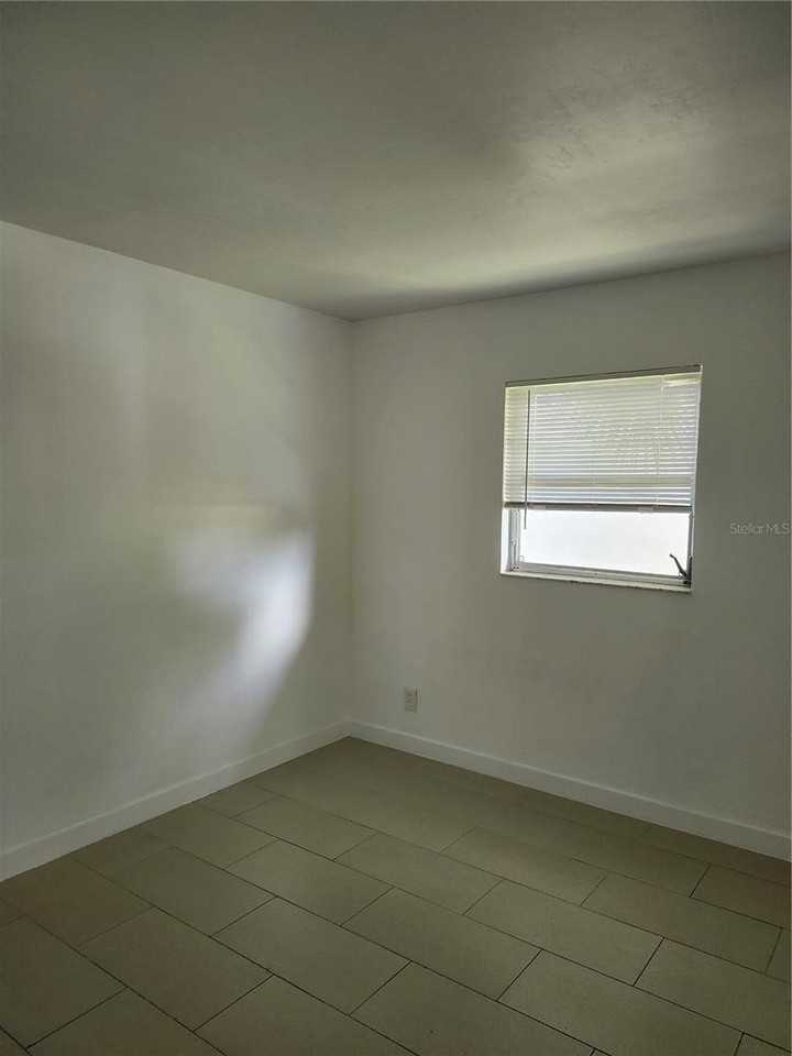 2921 Vasco St - Photo 6 of 10