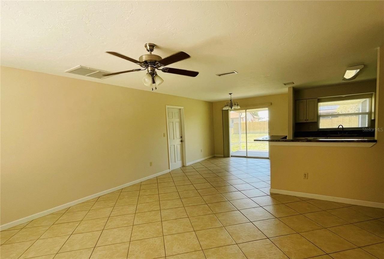 1506 Dewitt St - Photo 2 of 13