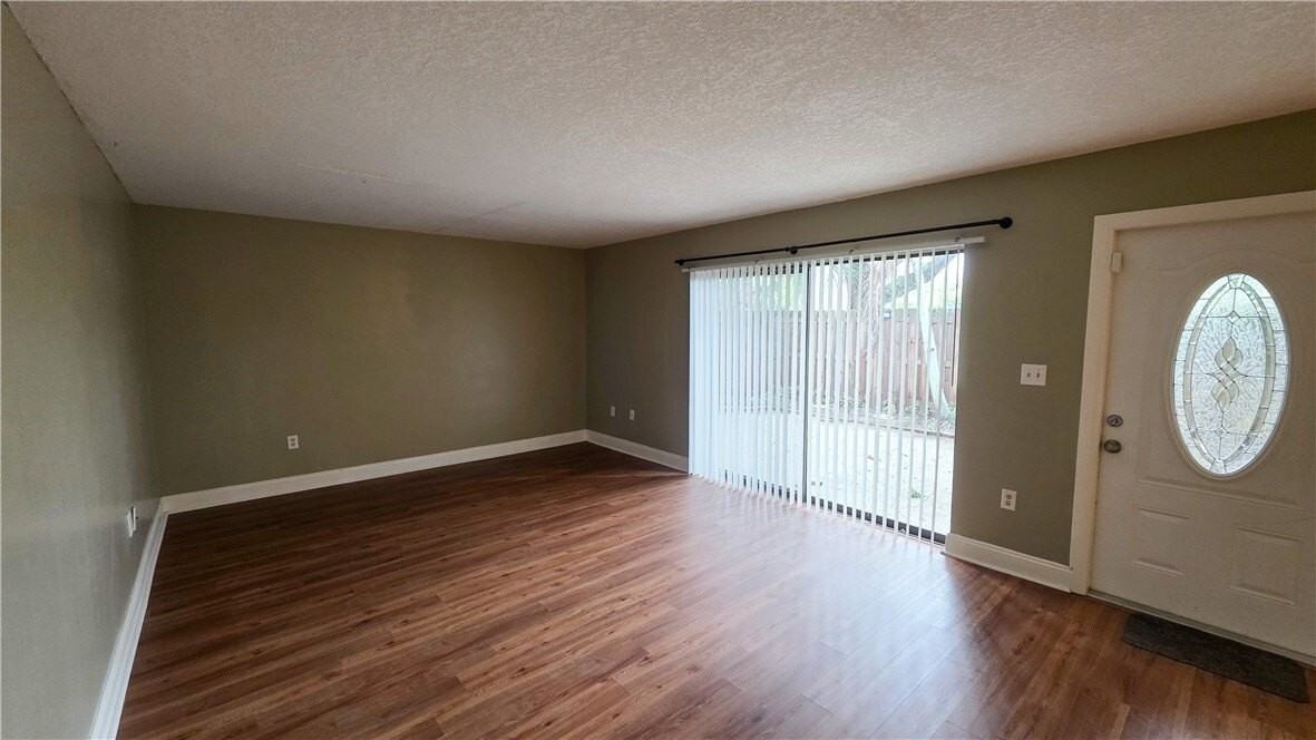 1170 6th Ave Apt 2a - Photo 4 of 21