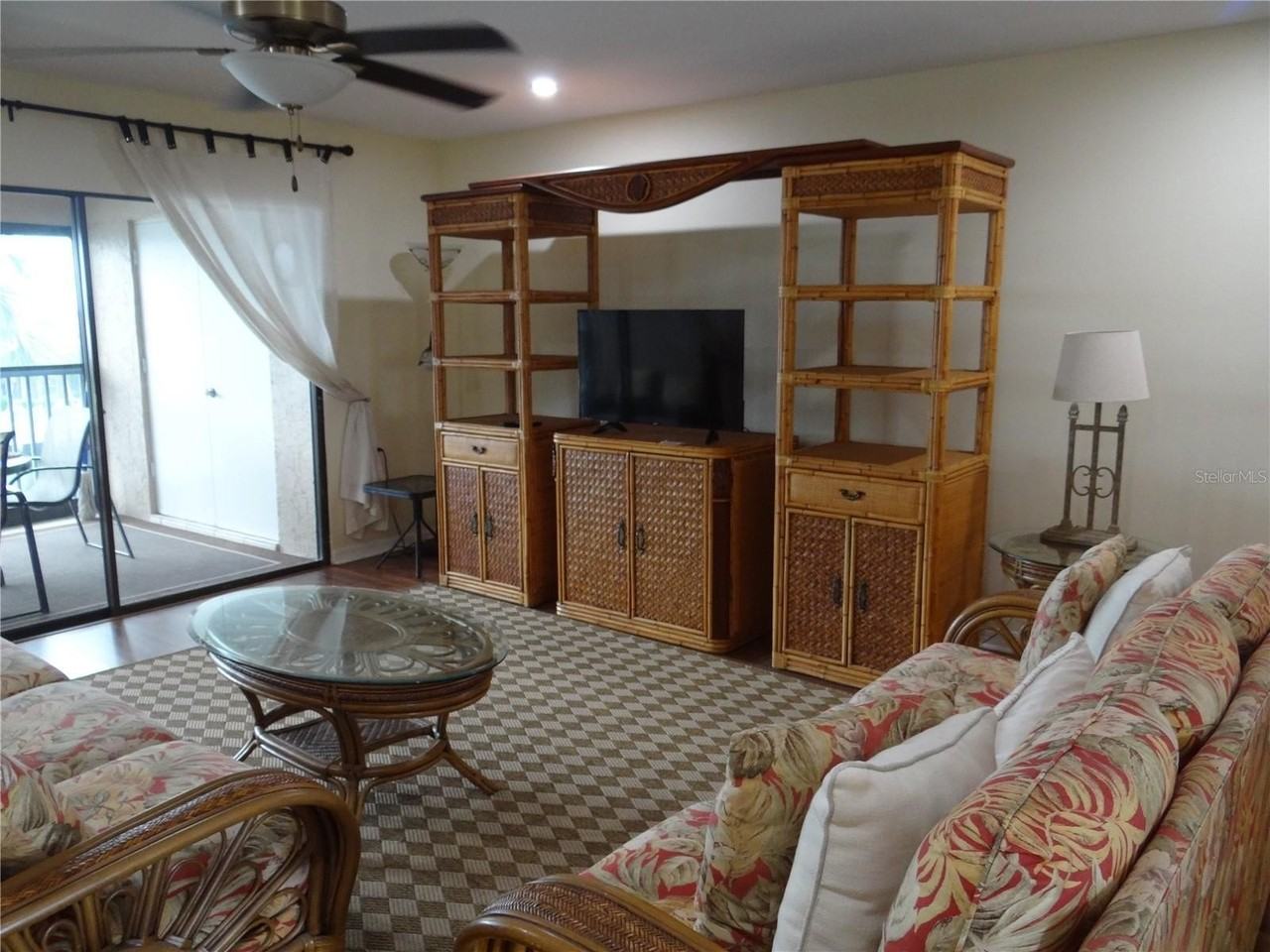 601 Shreve St Apt 41c - Photo 6 of 18