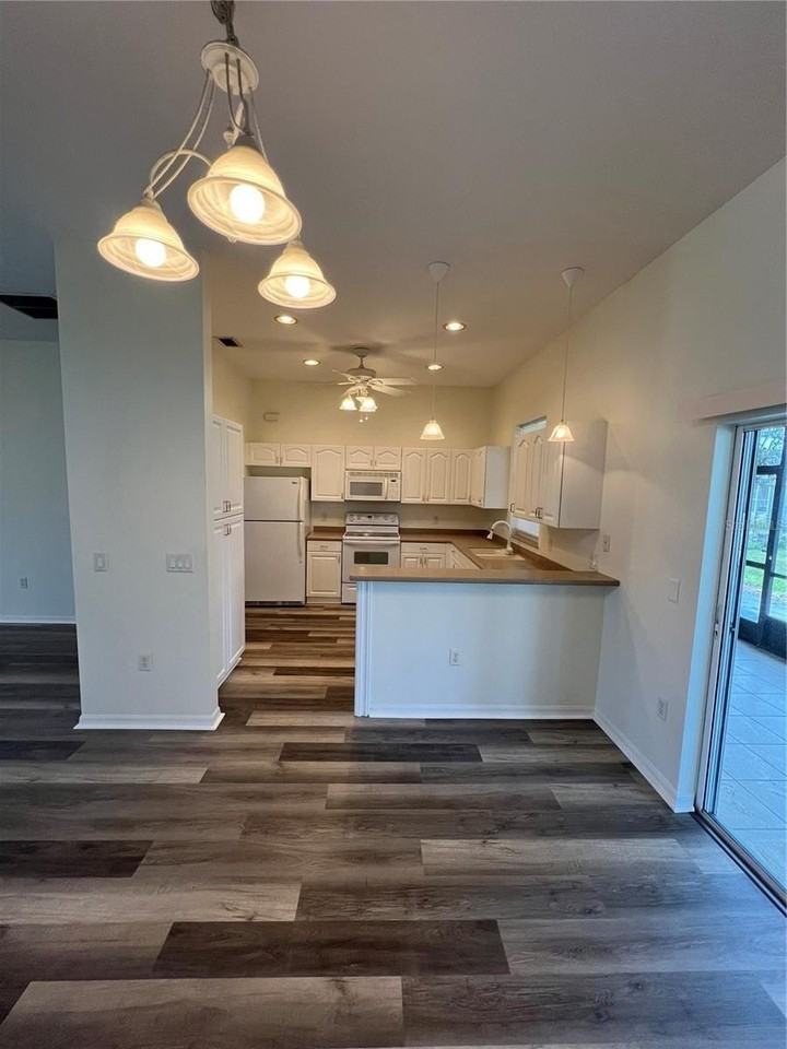 4733 S Cranberry Blvd - Photo 3 of 20