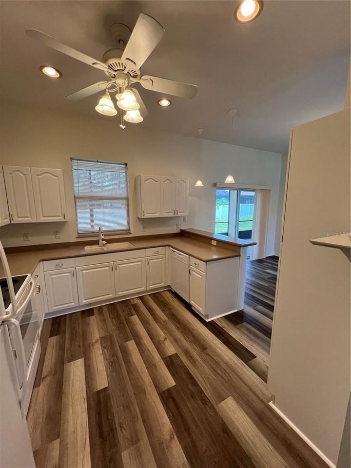 4733 S Cranberry Blvd - Photo 4 of 20