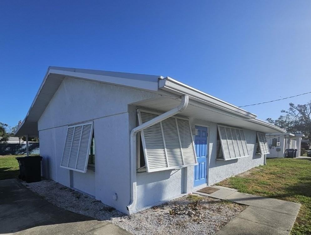 360 W Fray St