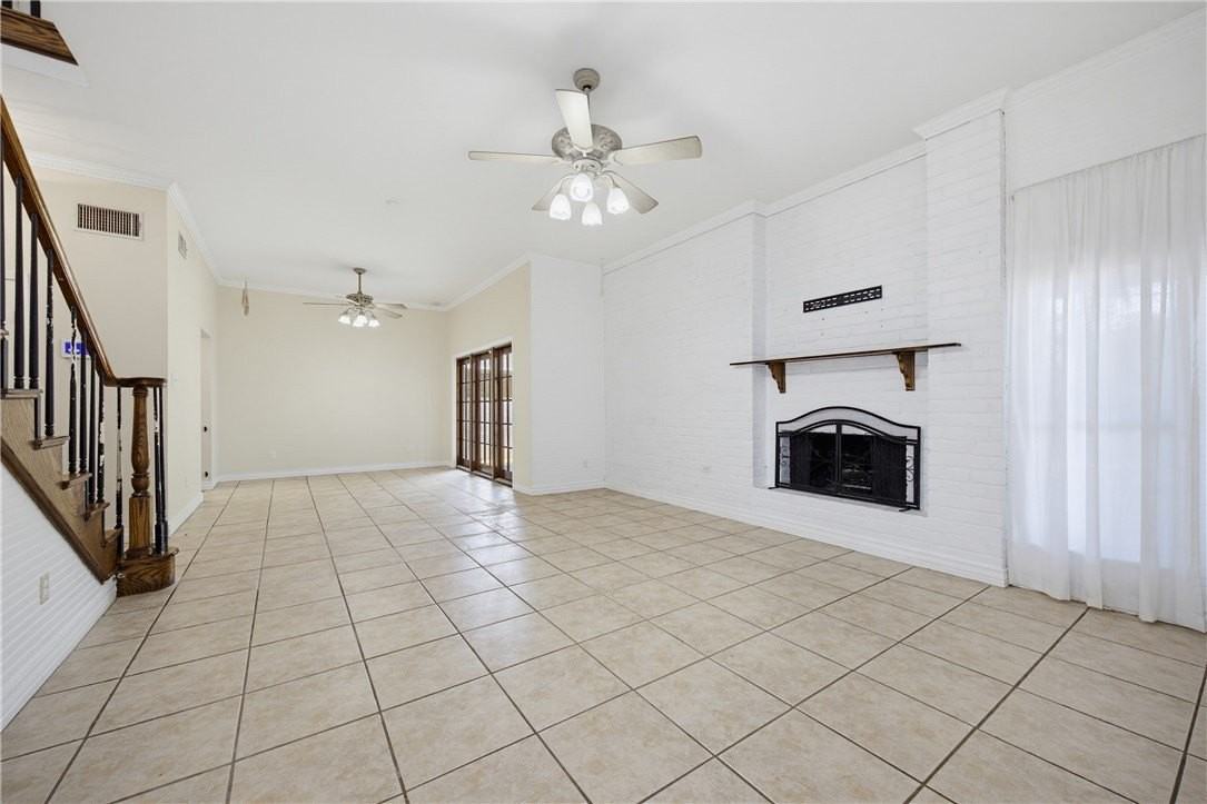 14732 Prairie Creek Dr - Photo 4 of 28