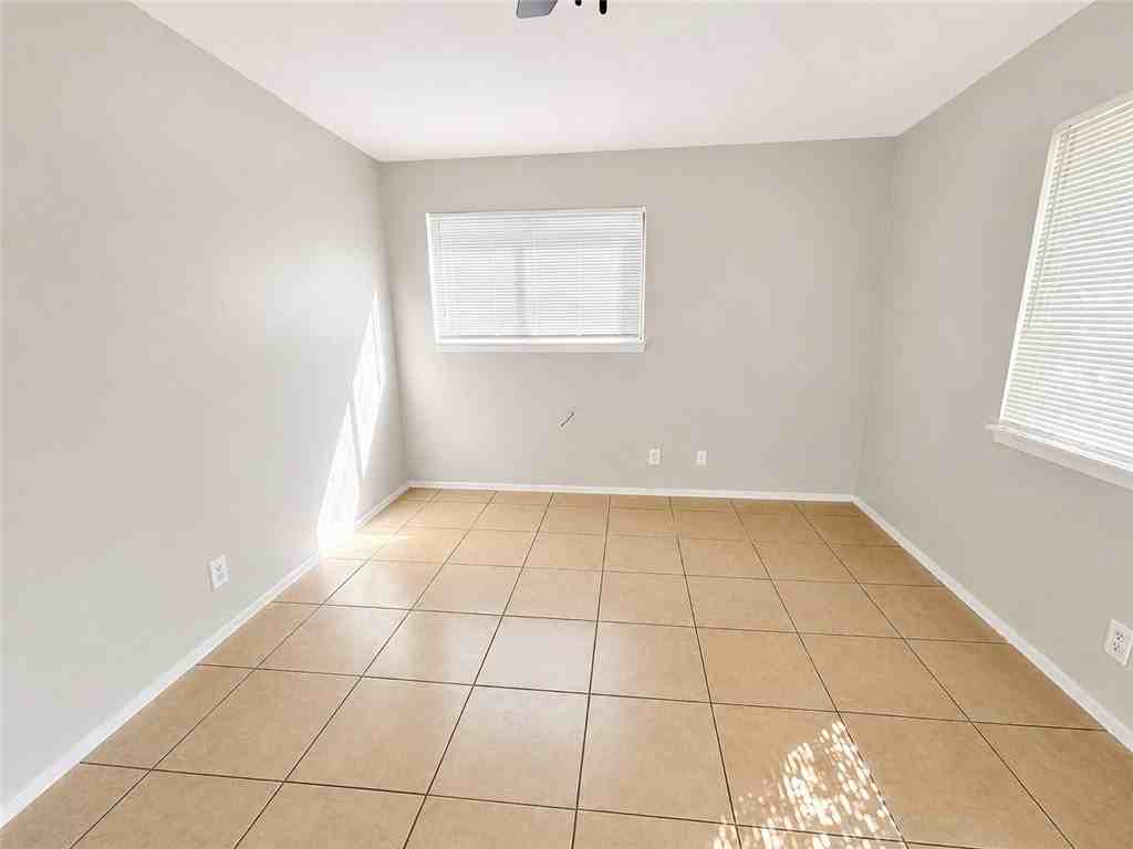 441 N Lamont St - Photo 6 of 9