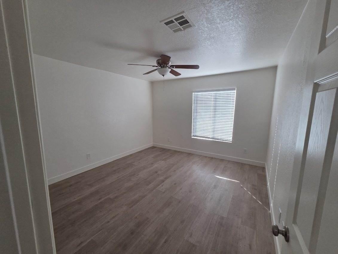 9425 Vista Del Valle - Photo 7 of 9
