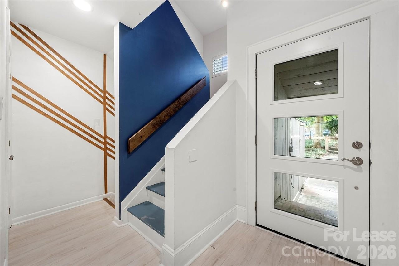 222 Riverview Ter - Photo 5 of 43