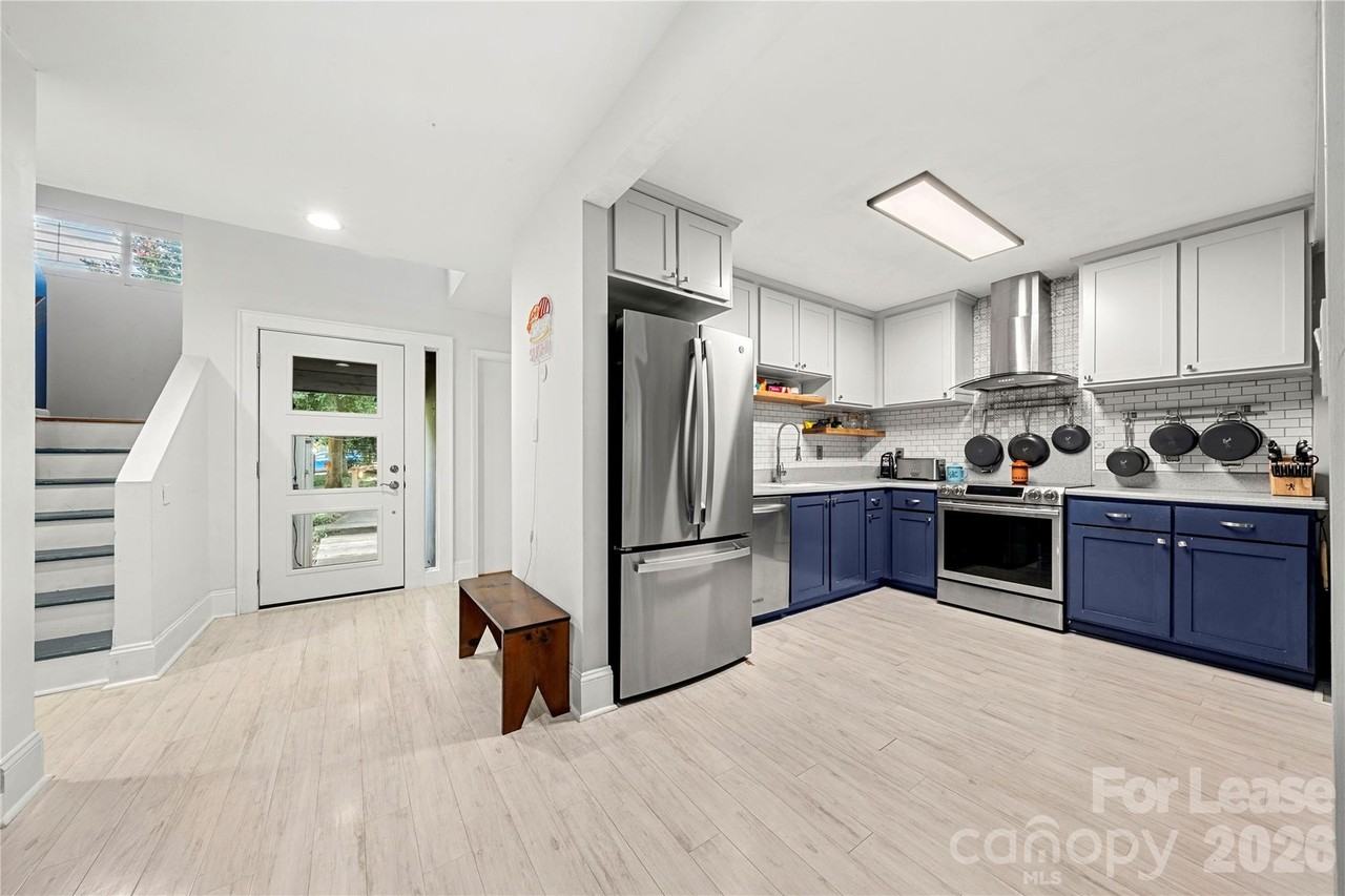 222 Riverview Ter - Photo 6 of 43