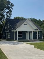 featured image of 810/812 E Lincoln Street