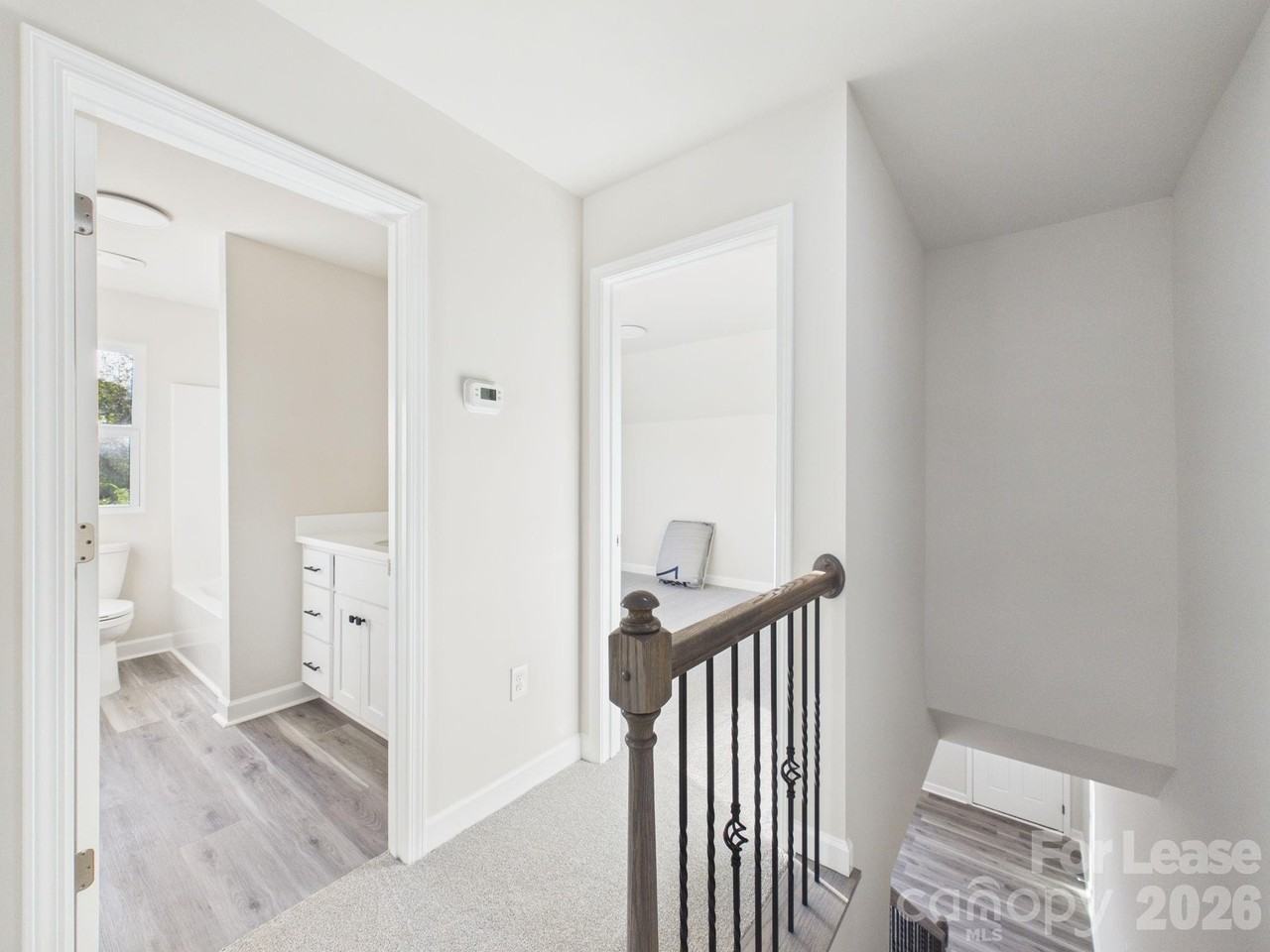 810/812 E Lincoln Street - Photo 4 of 25