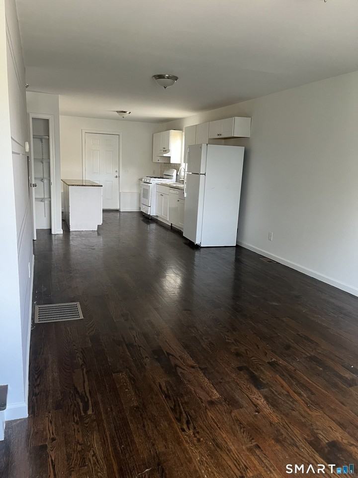 17 Dayton Rd - Photo 5 of 12