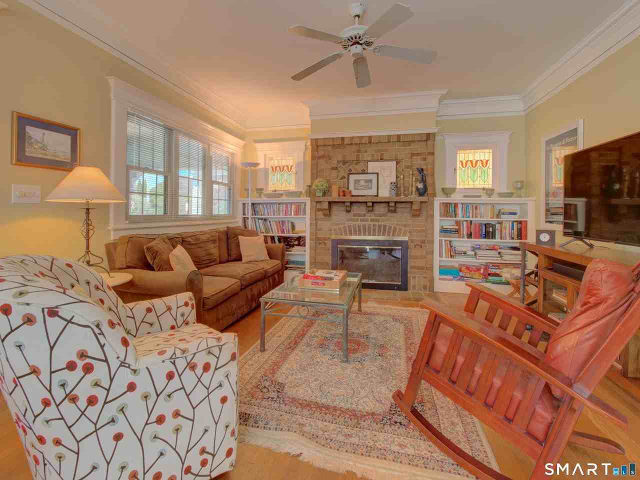 1164 Ocean Ave - Photo 3 of 34
