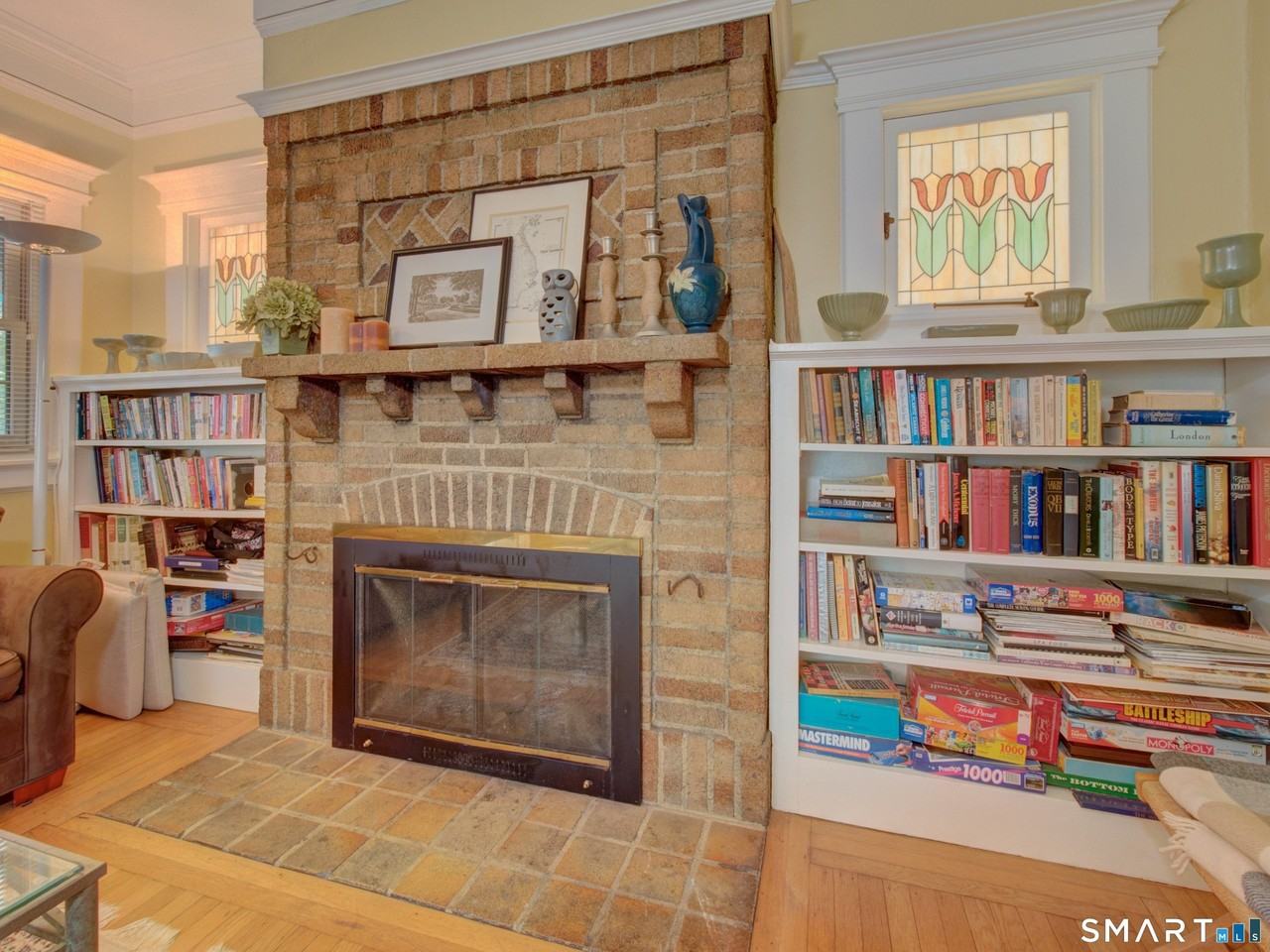 1164 Ocean Ave - Photo 4 of 34