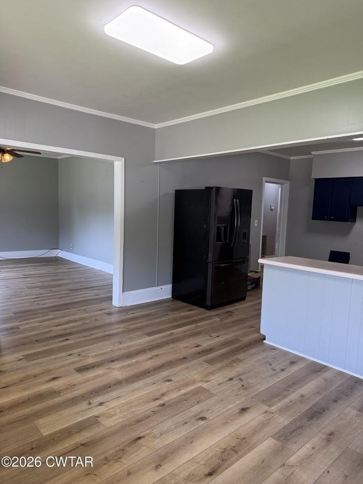 4011 Creswell St - Photo 5 of 13