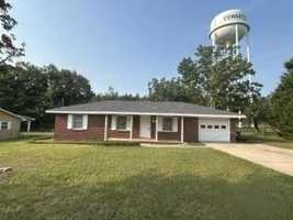 featured image of 56 Clara St