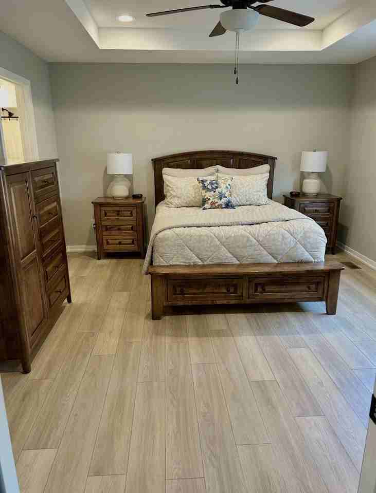 404 S State St - Photo 5 of 11