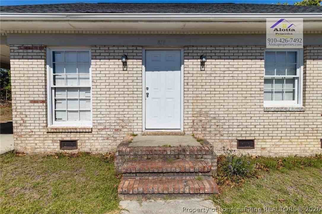 818 Grambling Ct - Photo 4 of 26