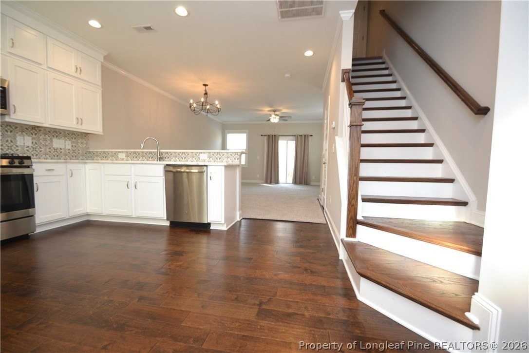 311 Old Grove Ln - Photo 5 of 42