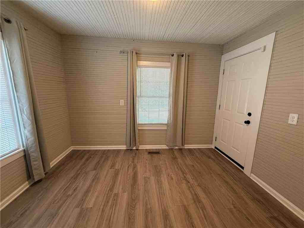 43 Quarry St - Photo 4 of 8